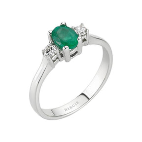 Bague diamant et émeraude ovale