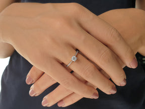 Bague solitaire diamant 0,30 carat