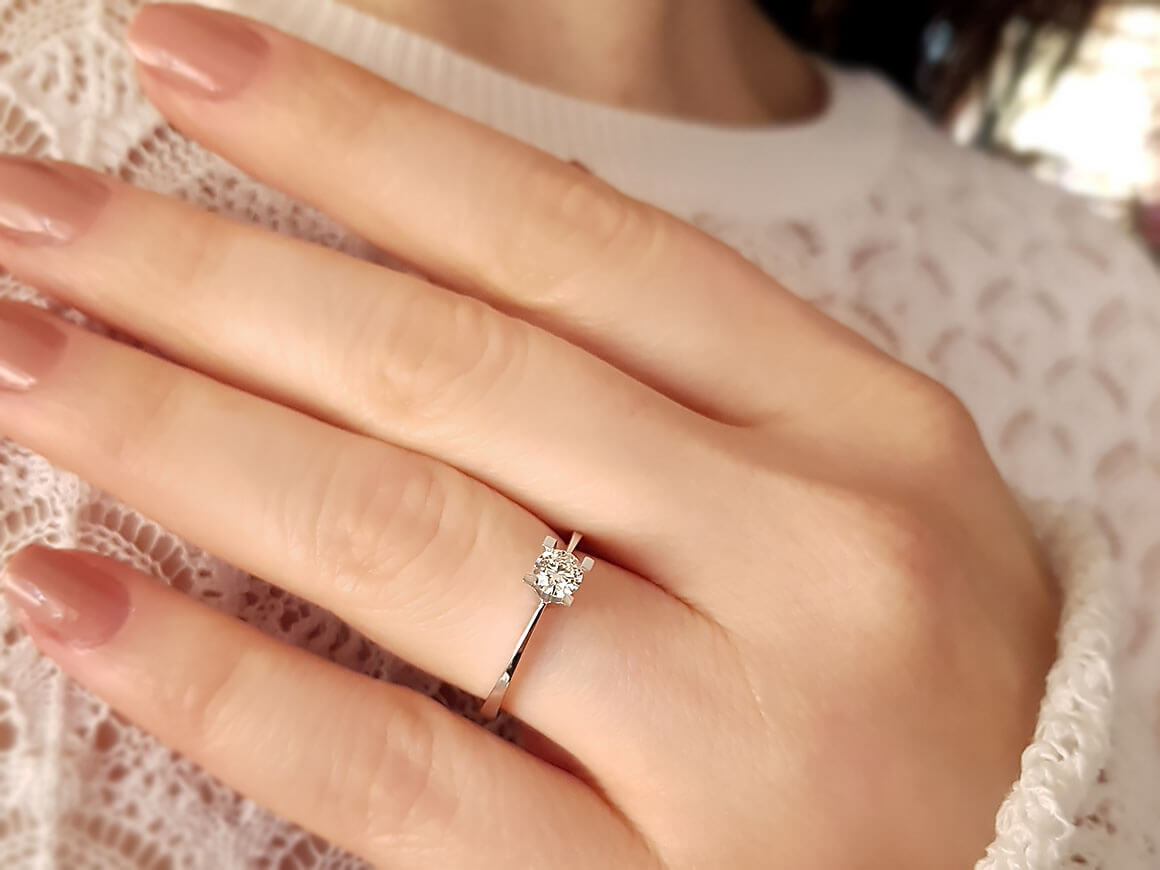 Bague solitaire diamant 0,31 carat