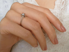 Bague solitaire diamant 0,18 carat
