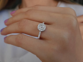 Bague baguette en diamant de 0,46 carat au total