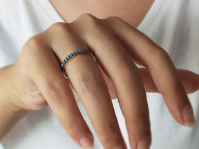 Turquoise Half Round Alliance