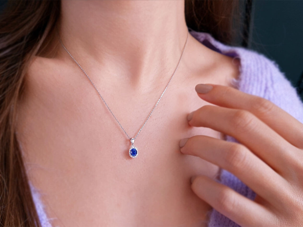 Diamond and Oval Sapphire Necklace