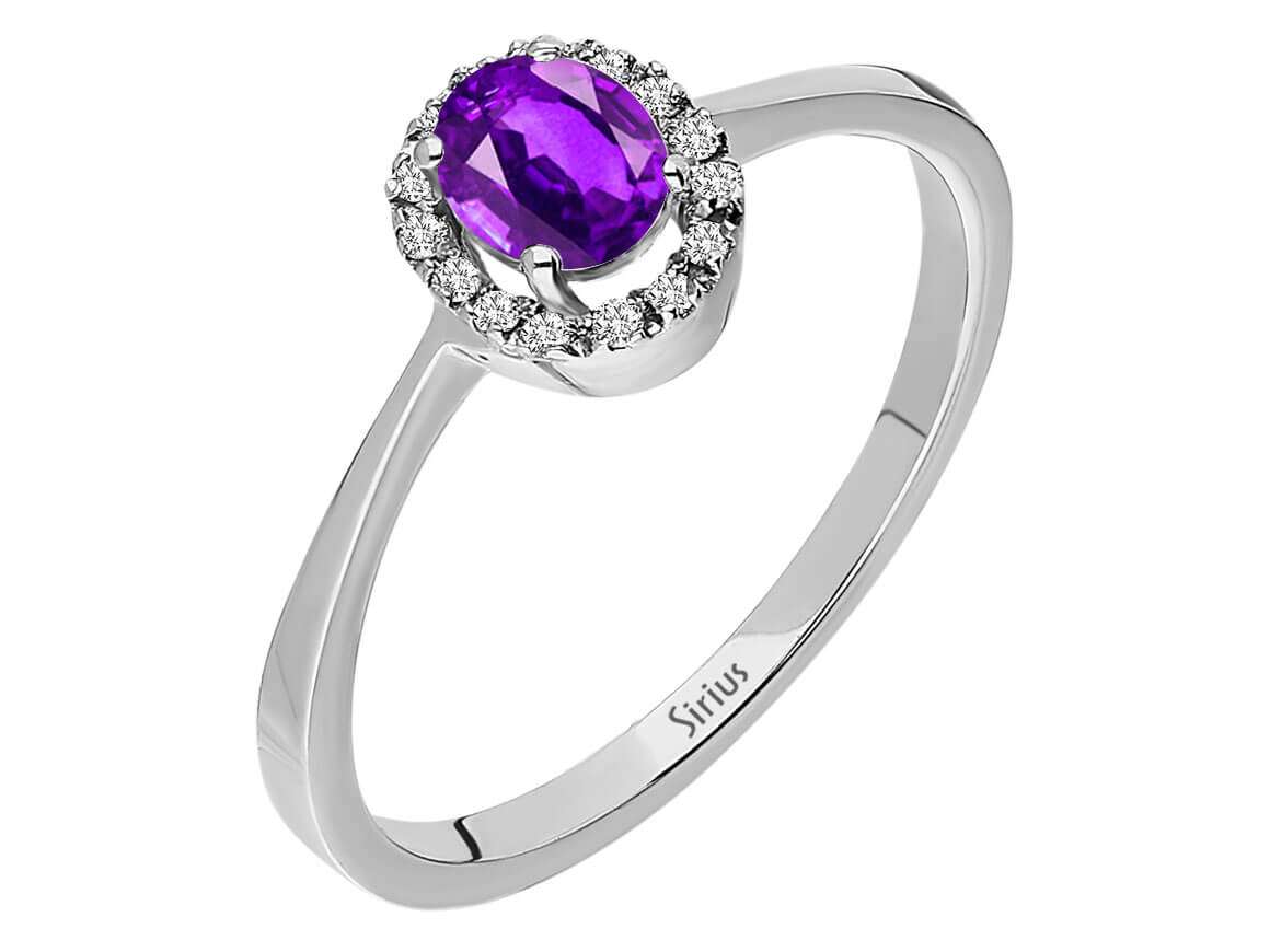 Diamond and Oval Amethyst Ring