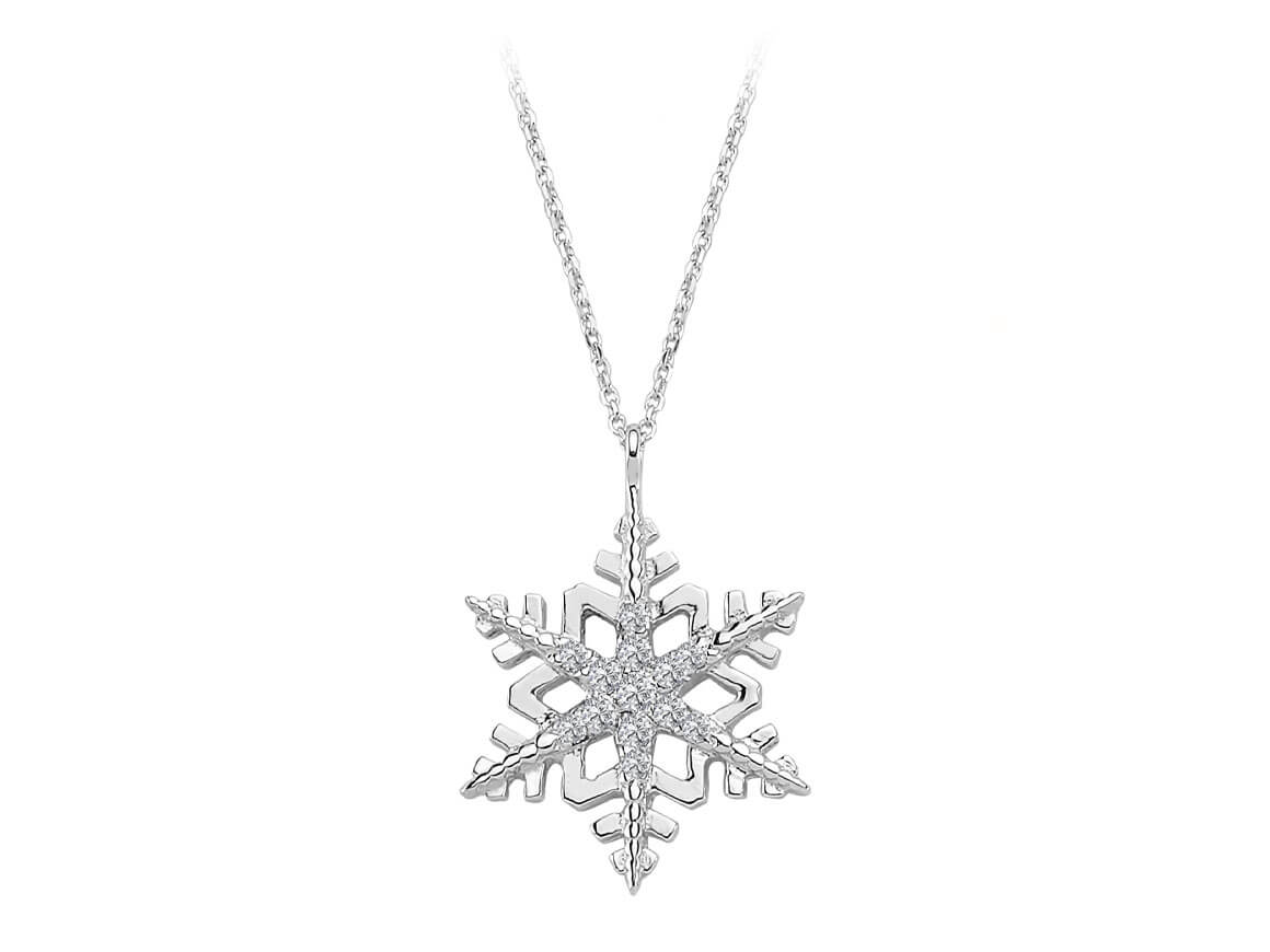 Collier flocon de neige en diamant