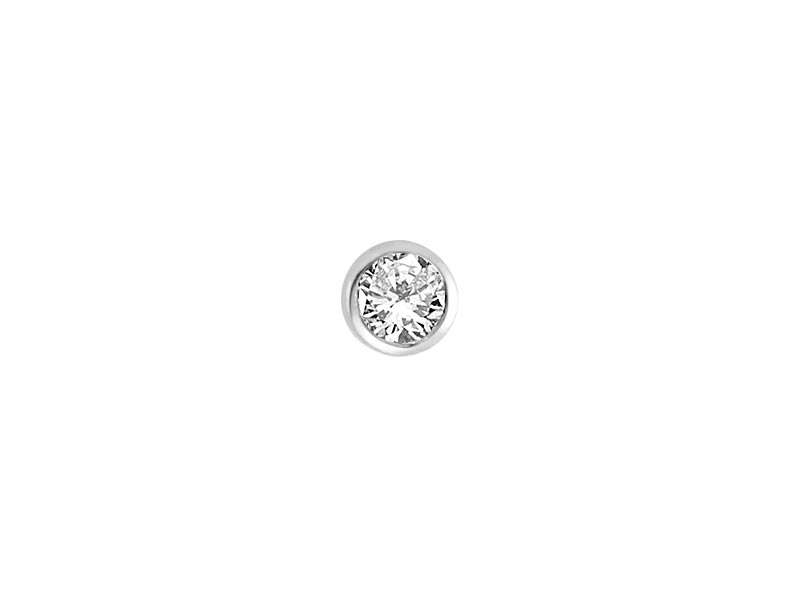 Piercing de nez en diamant de 0,07 carat