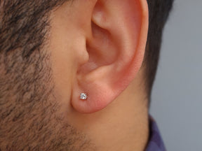 0.10 carat diamond men's stud earrings