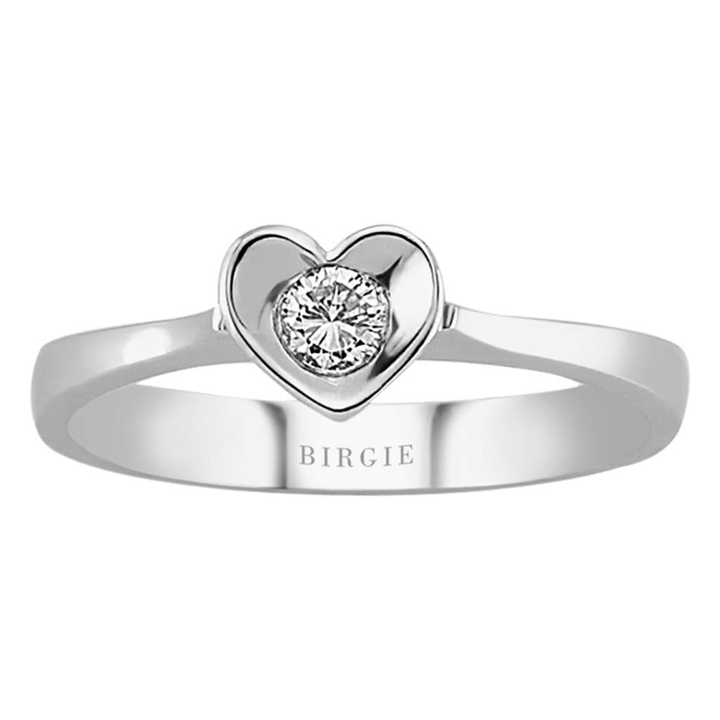 0.10 carat heart solitaire diamond ring