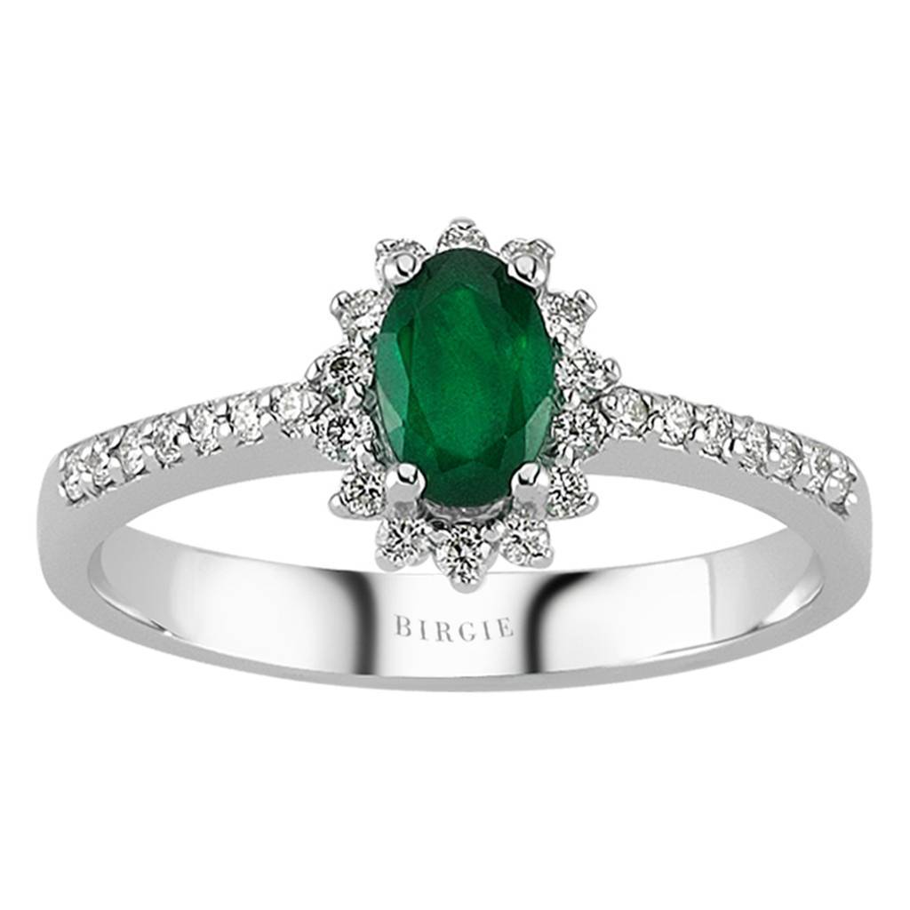 Bague entourage diamant et émeraude taille ovale