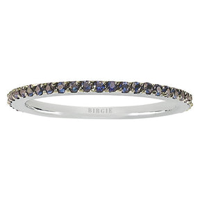 Bague de mariage d'éternité en pierre saphir