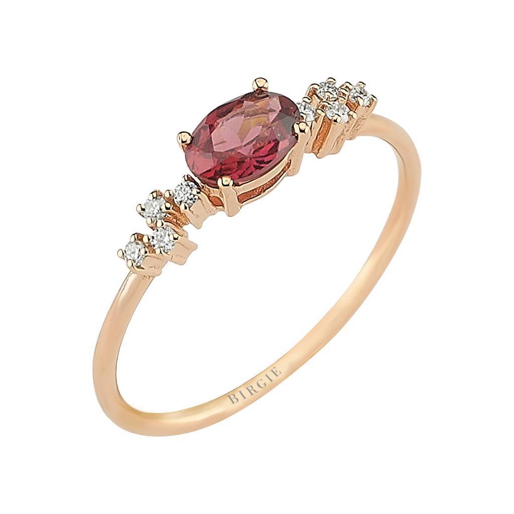 Bague en rhodolite rose et diamant taille ovale
