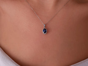 Collier diamant et saphir ovale