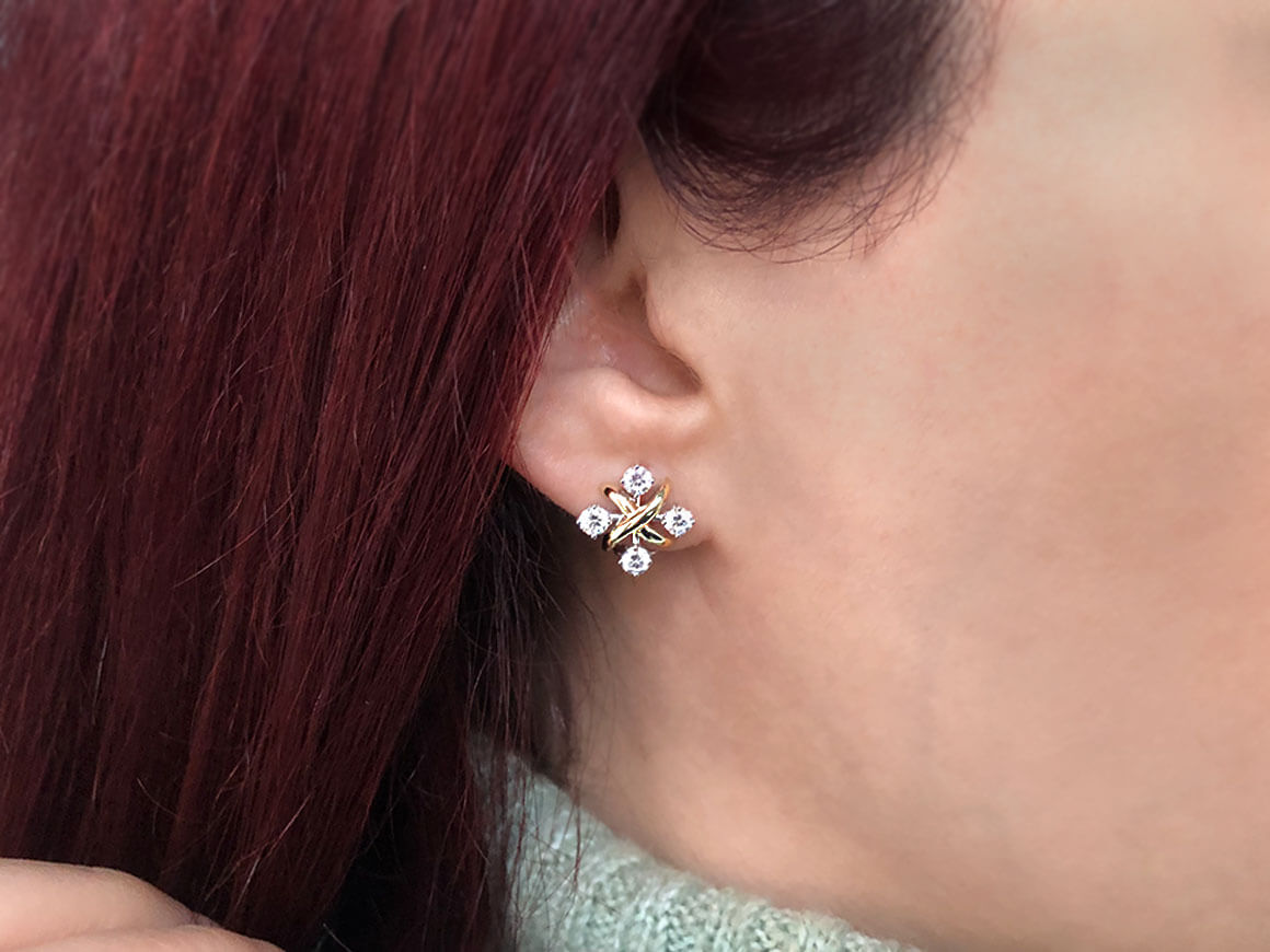 Boucles d'oreilles clous diamant Quattro