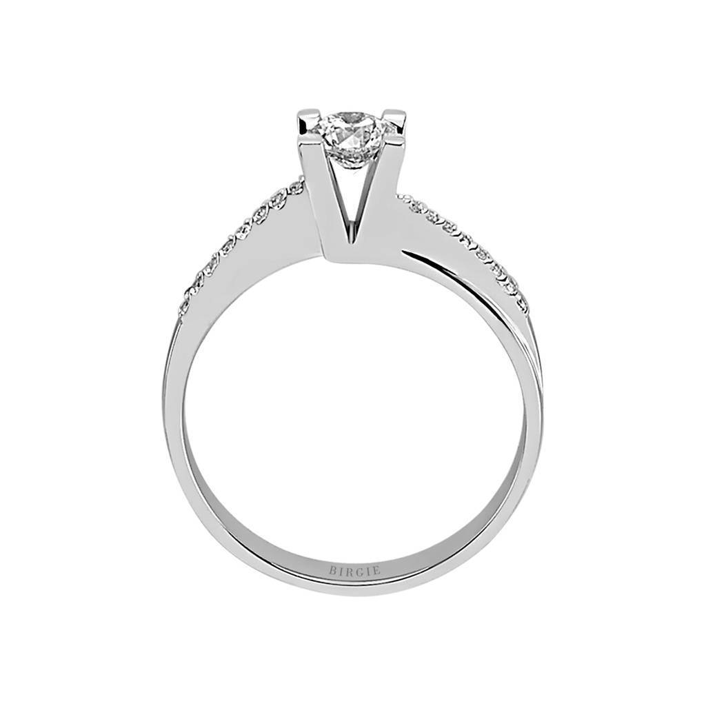 Bague de fiançailles halo de diamants total de 0,46 carat