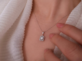 0.21 carat diamond baguette necklace