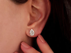 Diamond Baguette Waterdrop Stud Earrings