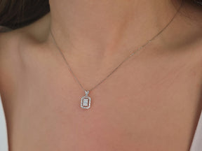 Collier baguette diamant