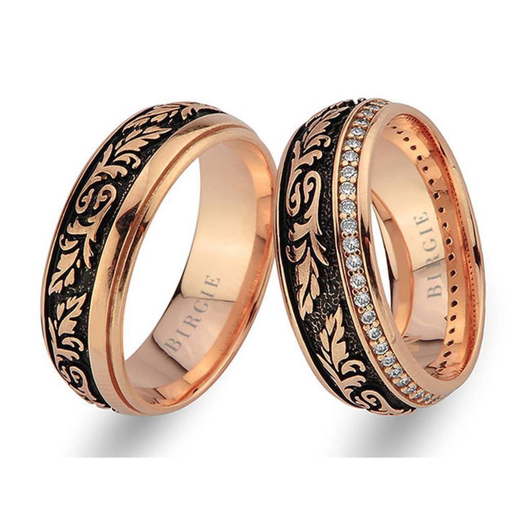 Alliance en or rose motif jacinthe avec diamants