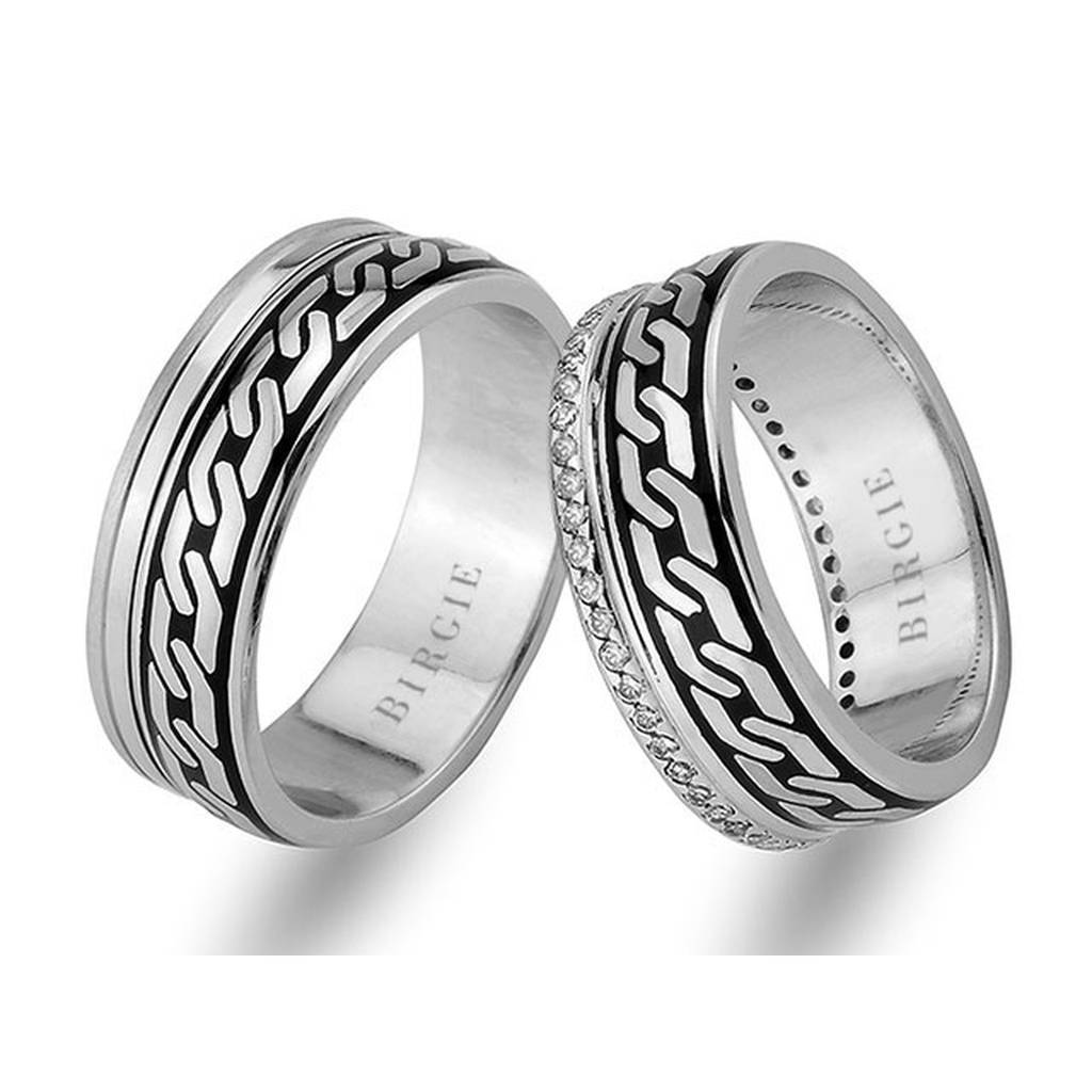 Alliance en or blanc avec diamants et motif chaîne