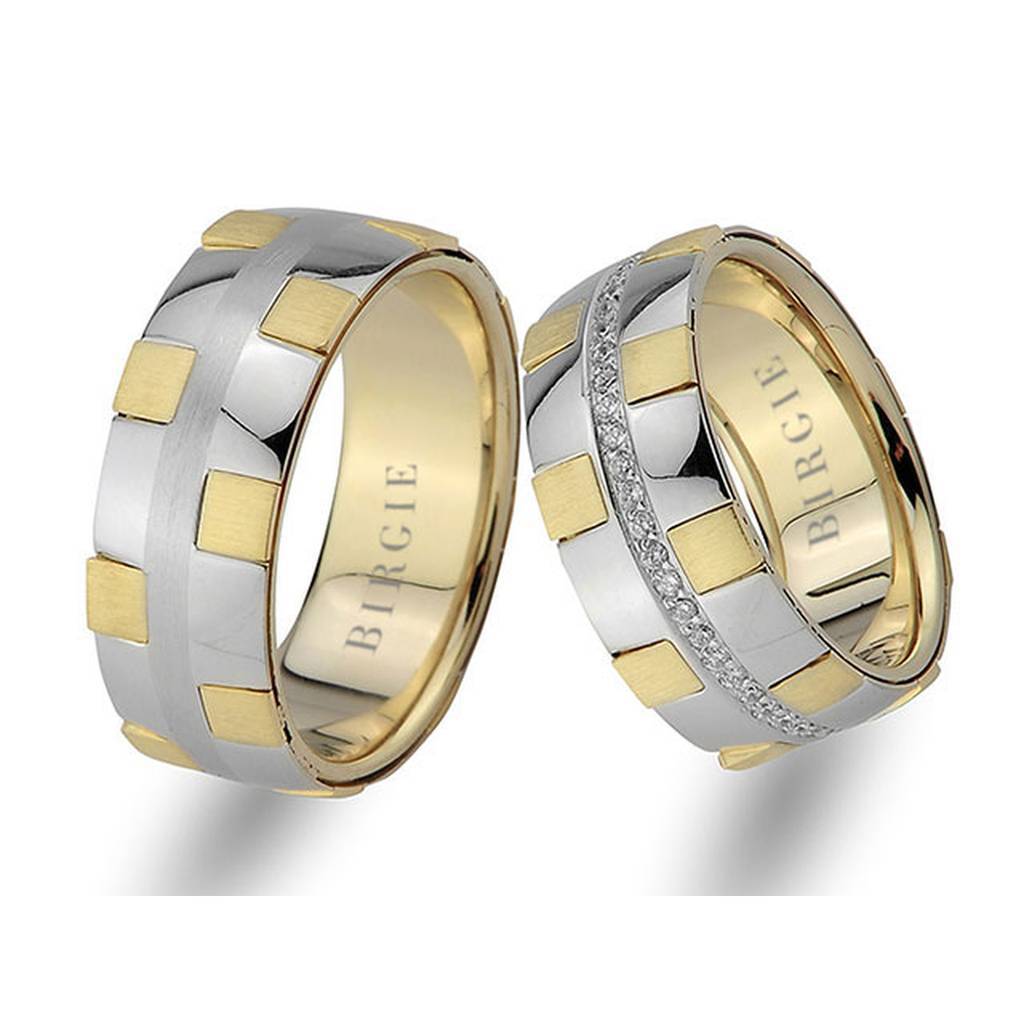 Alliance rustique en or blanc et jaune avec diamants