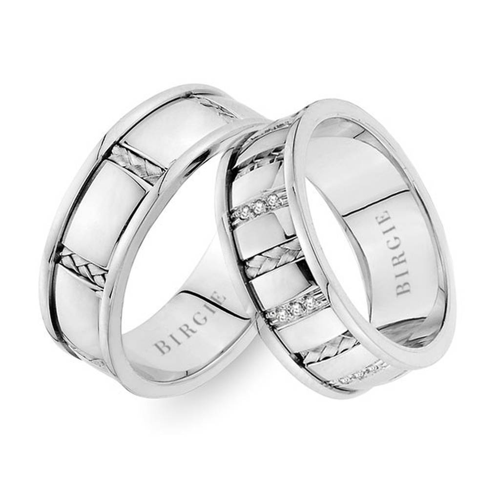 Alliance tressée en or blanc avec diamants