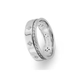 Alliance tressée en or blanc avec diamants