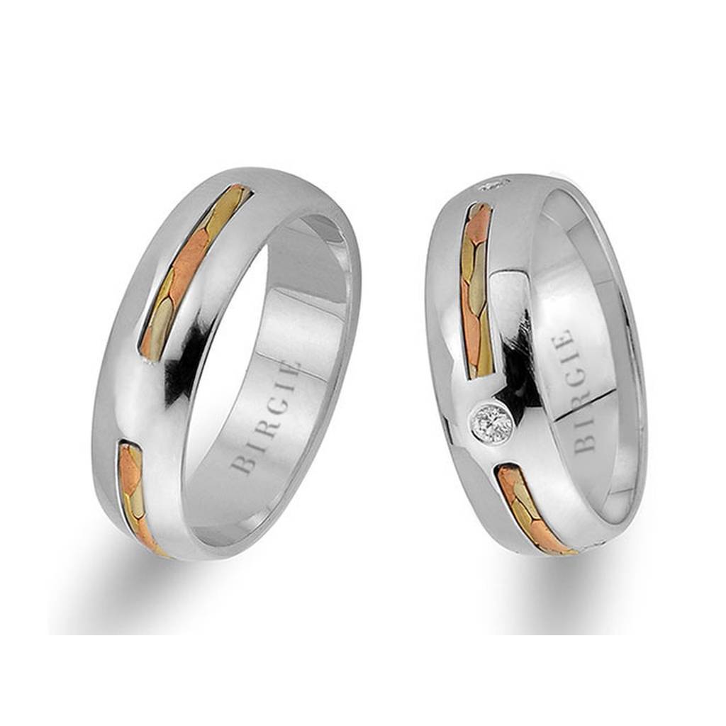 Alliance 3 couleurs en or blanc au design moderne avec un seul diamant